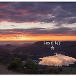 Le Chateau - Les Elfes * Murol