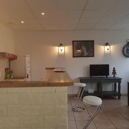 Les Elfes Appartement Murol
