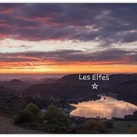 Le Chateau - Les Elfes * Murol